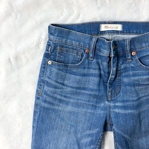 Madewell 9" High Rise in Bonita Wash w/ Side Slit